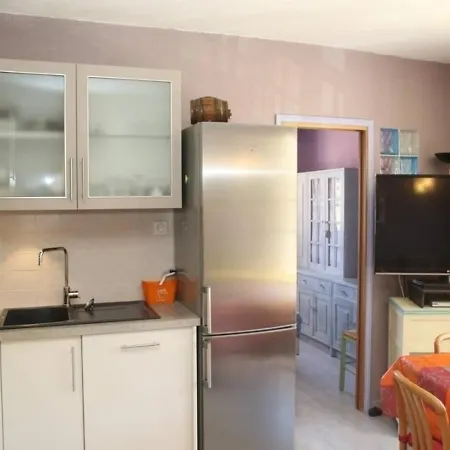 Agay Plage 10 Apartment *